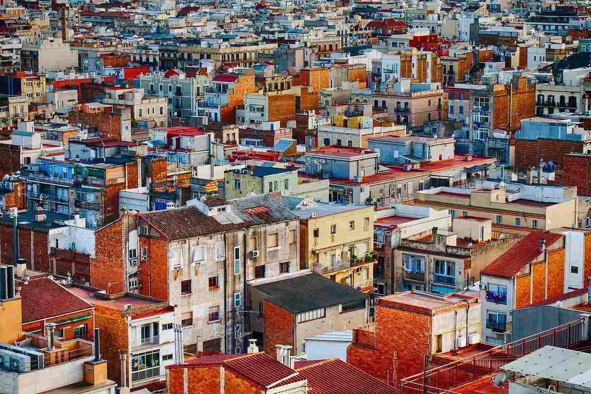 A Mixed Year for Indian Housing: Declining Sales, Rising Prices, and Hope for Steady Growth Ahead