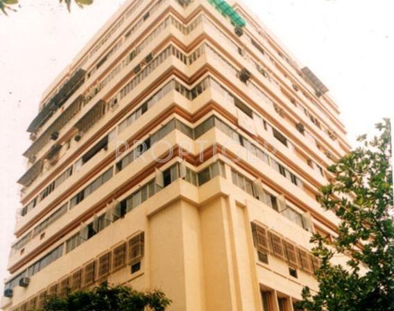 Shakespeare Court