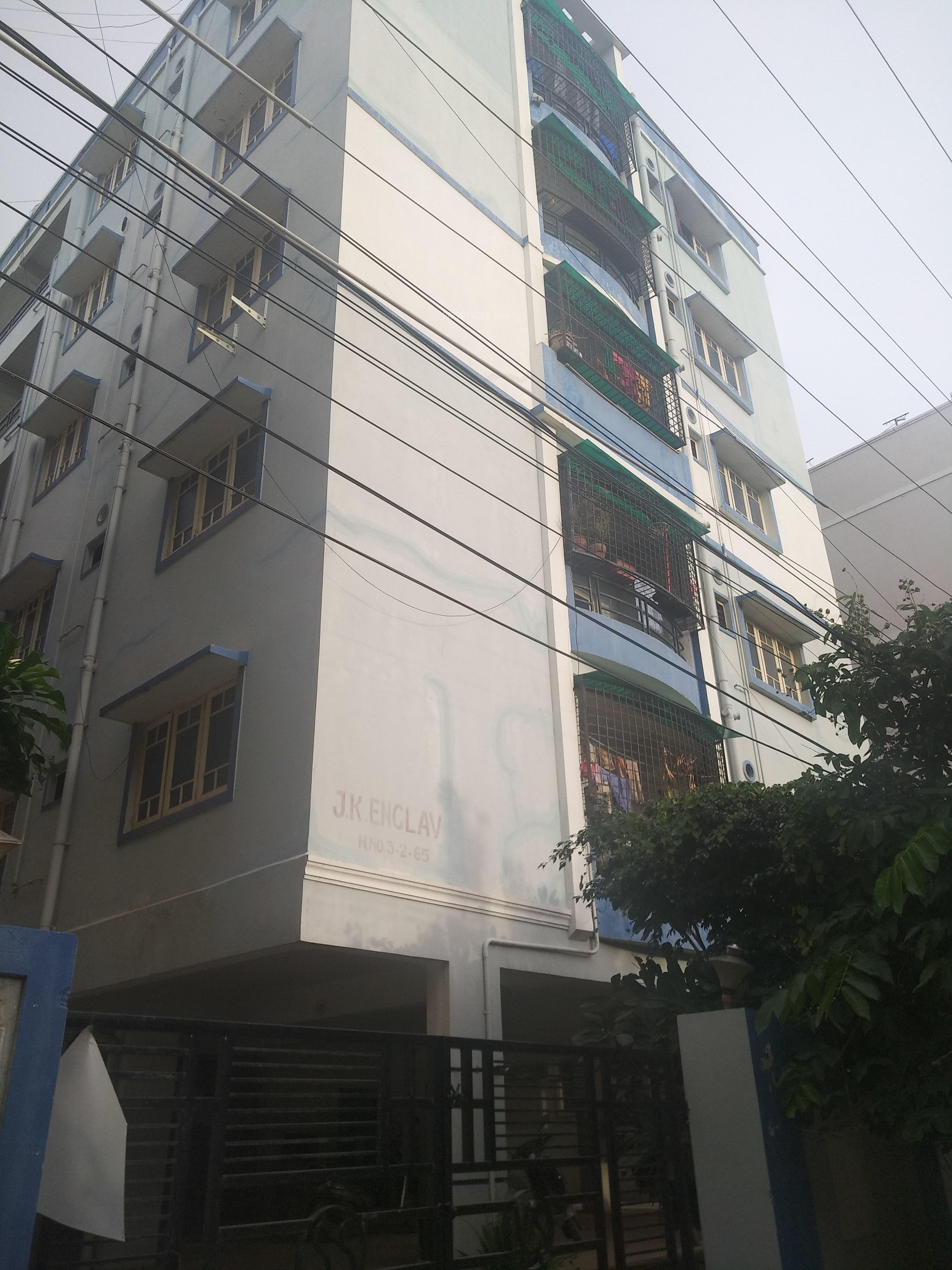 Jackie Classic Jk Avenue