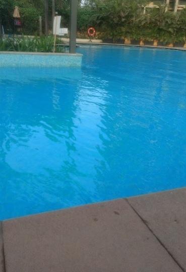  island-city-center Swimming Pool