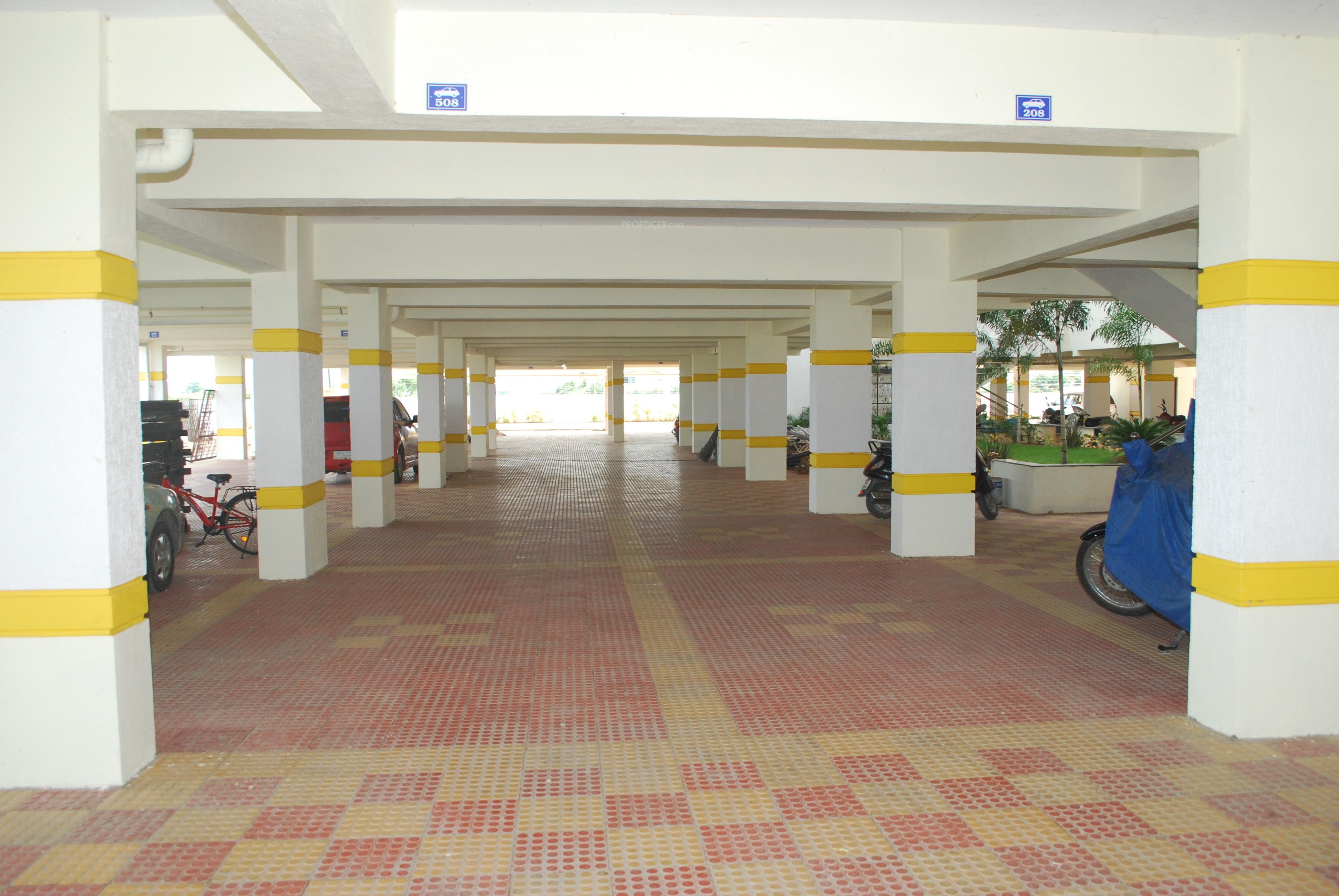  lake-view Car Parking