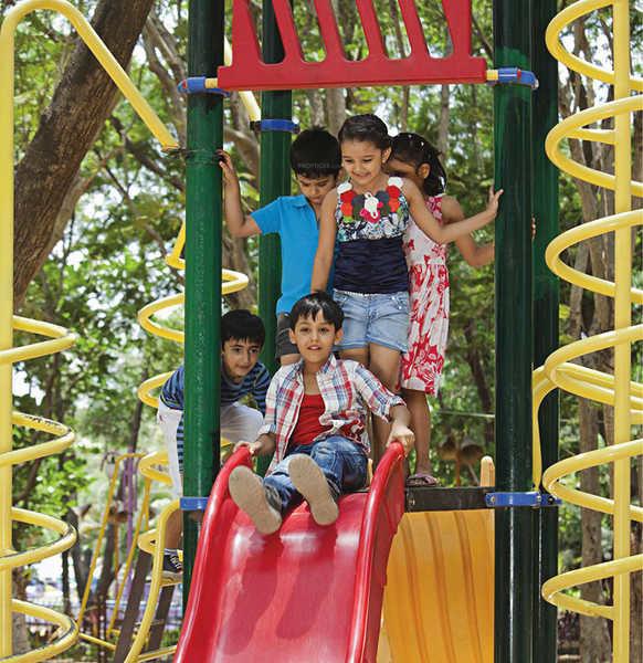  coral Children's play area