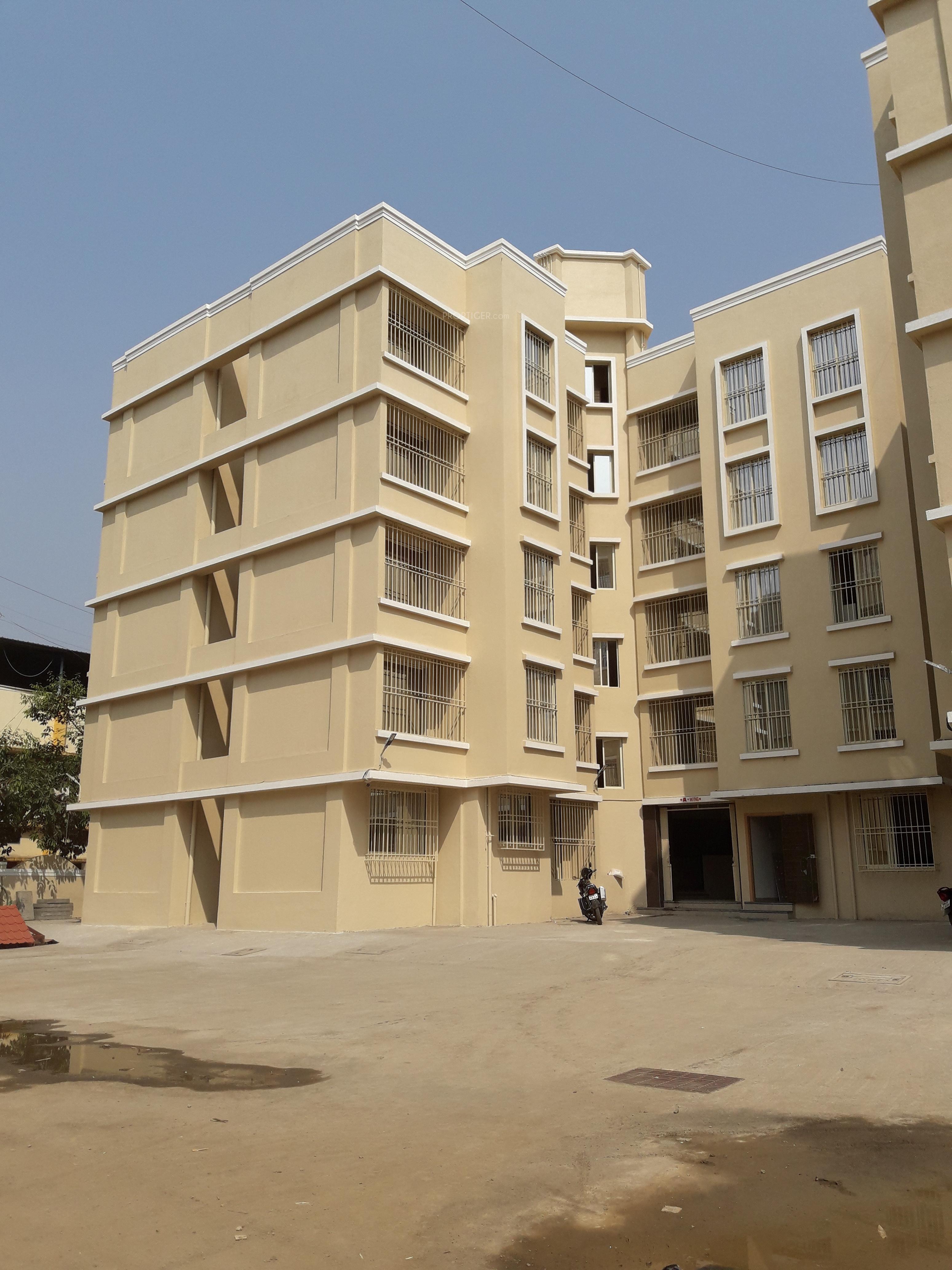 Aarsh Avenue Wing A Sandal Wood And B Birch Wood