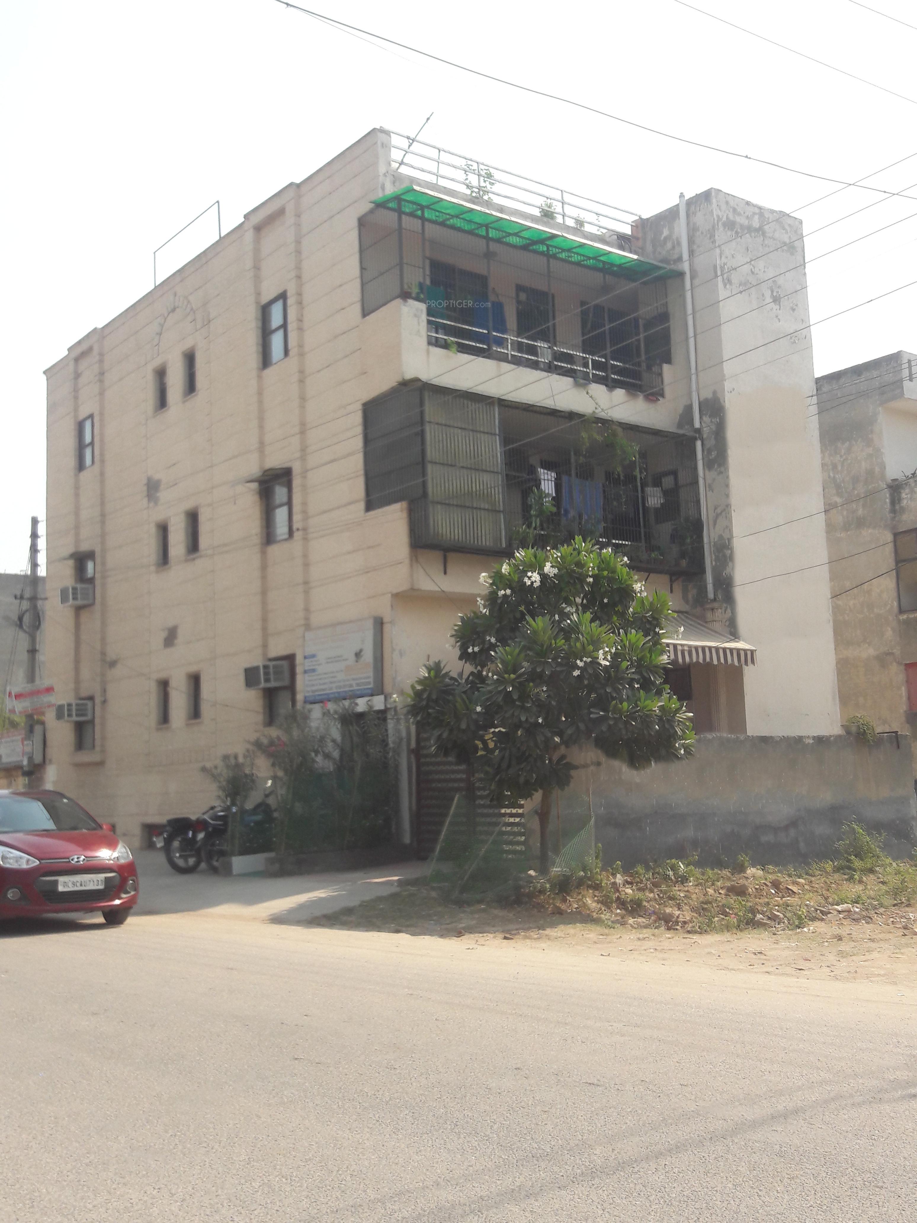 Homes 9