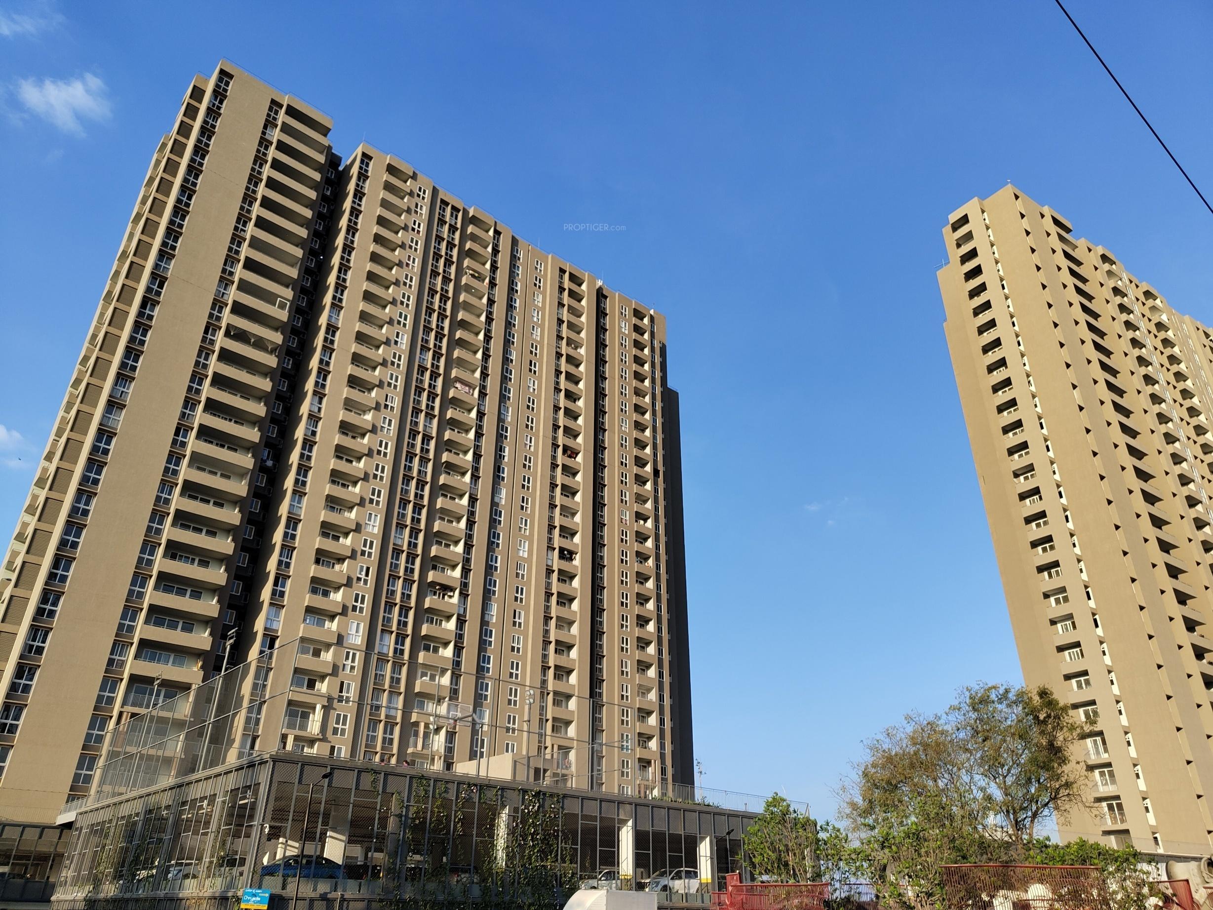  marq-building-2-tower-5 Elevation