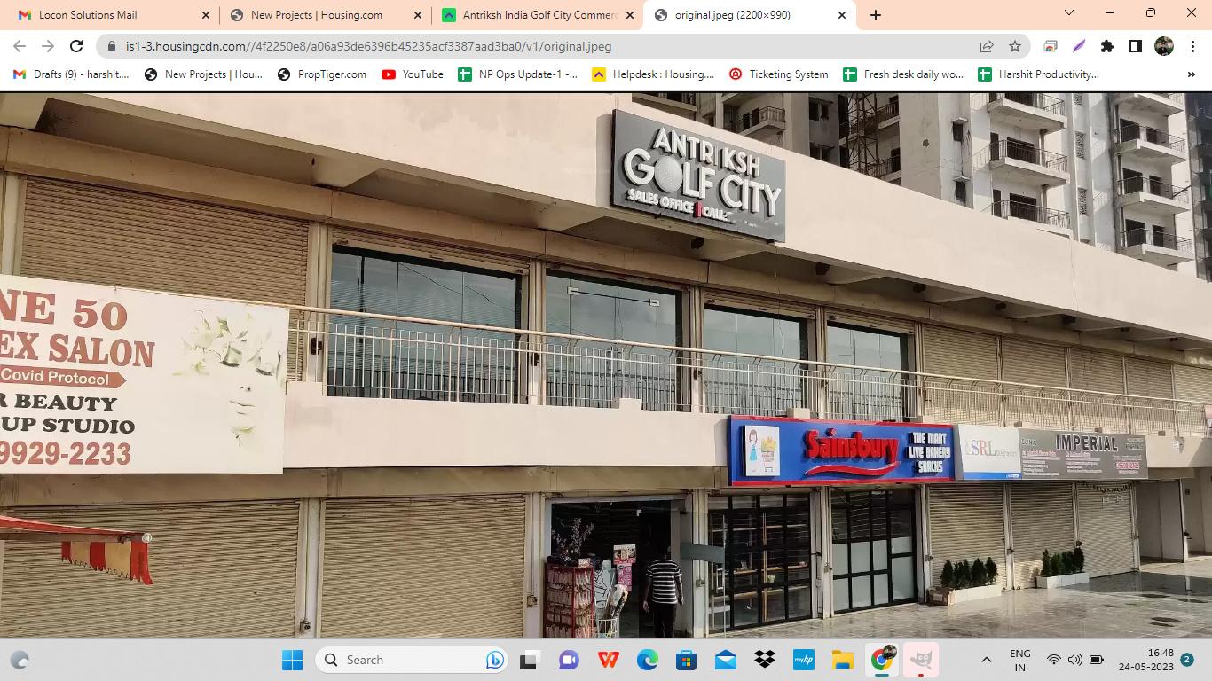 Golf City Commercial