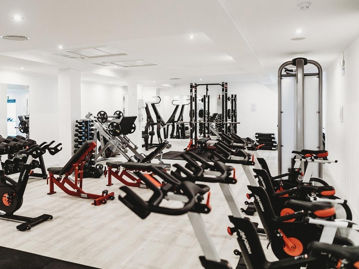  gravity-phase-i Gymnasium