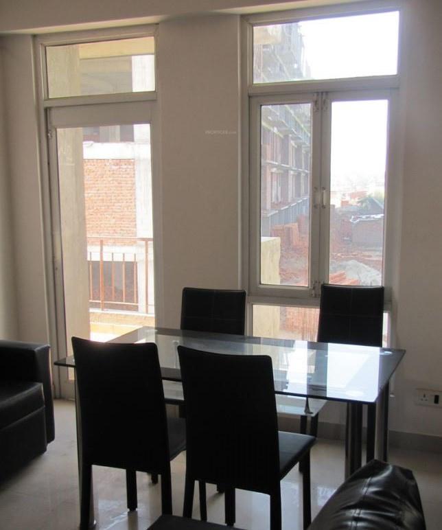  city Dining Area