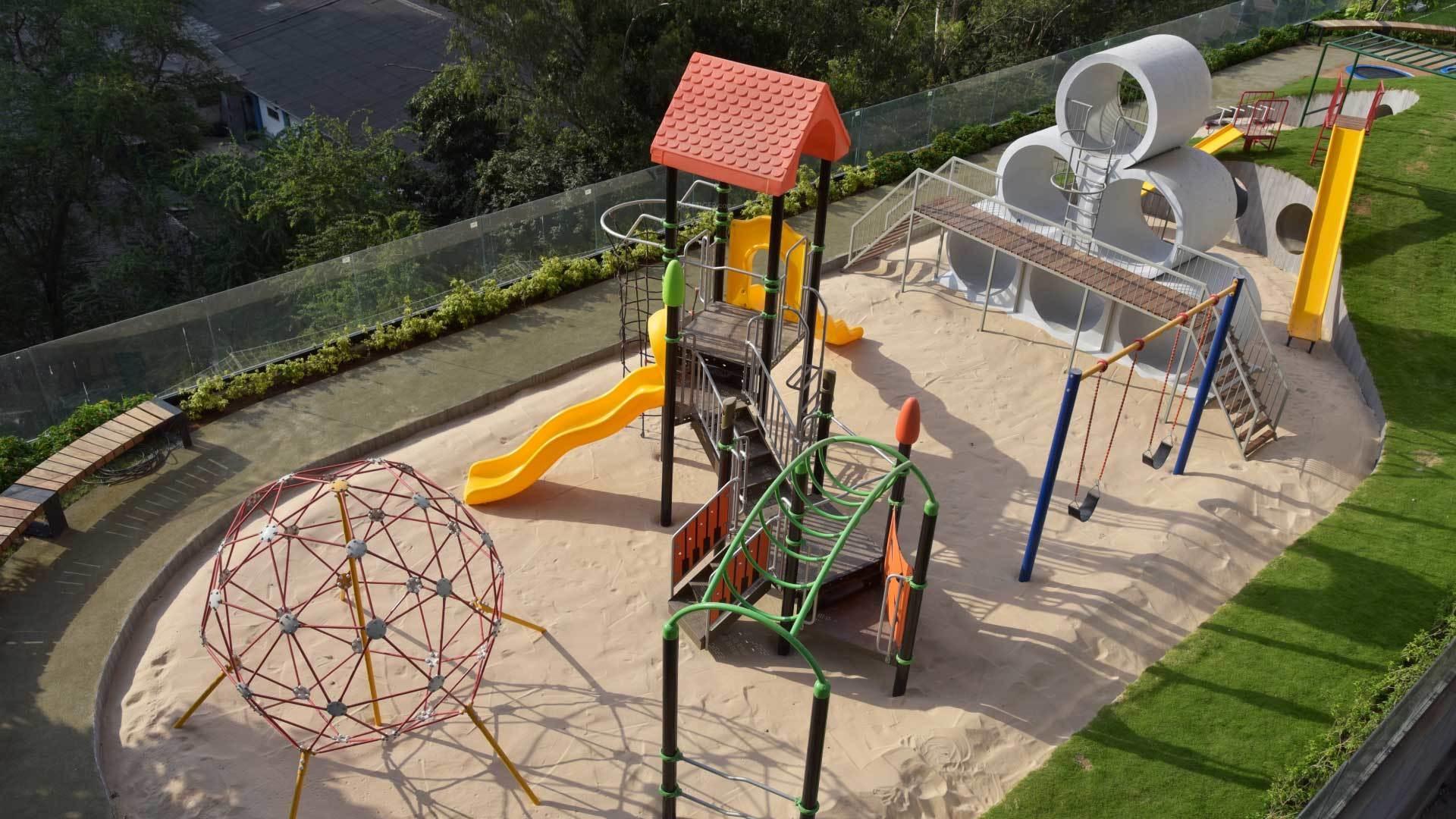  monte-carlo-3 Children's play area