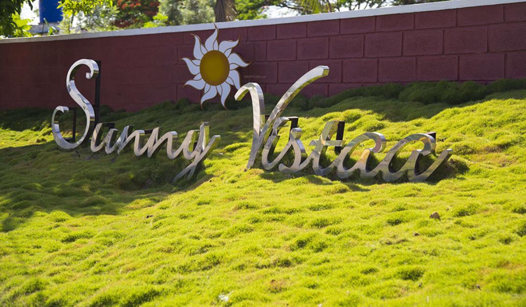 Sunny Vistaa 1