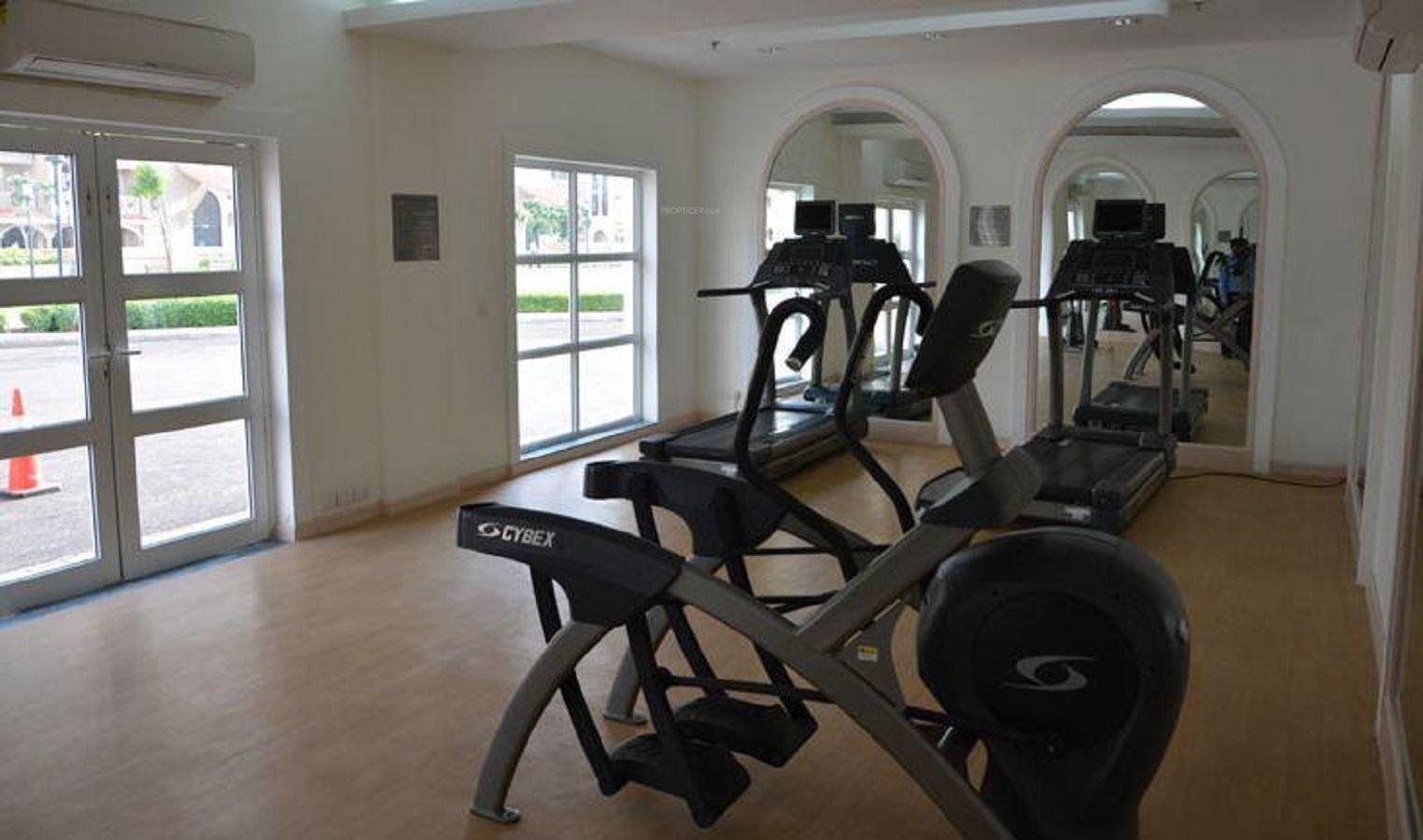  gardencity-enclave Gymnasium