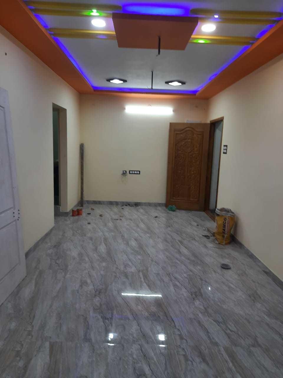  flats Living Area
