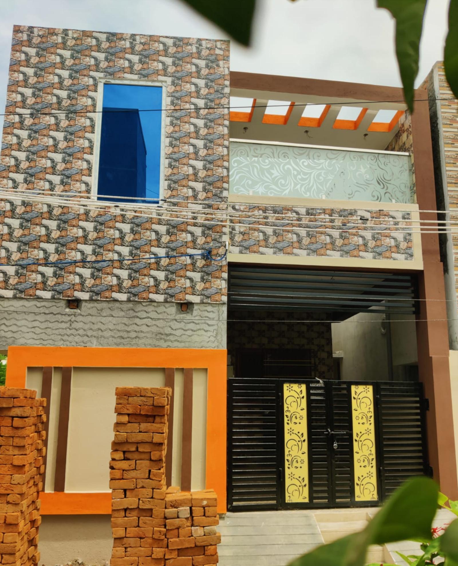 R J N Villas