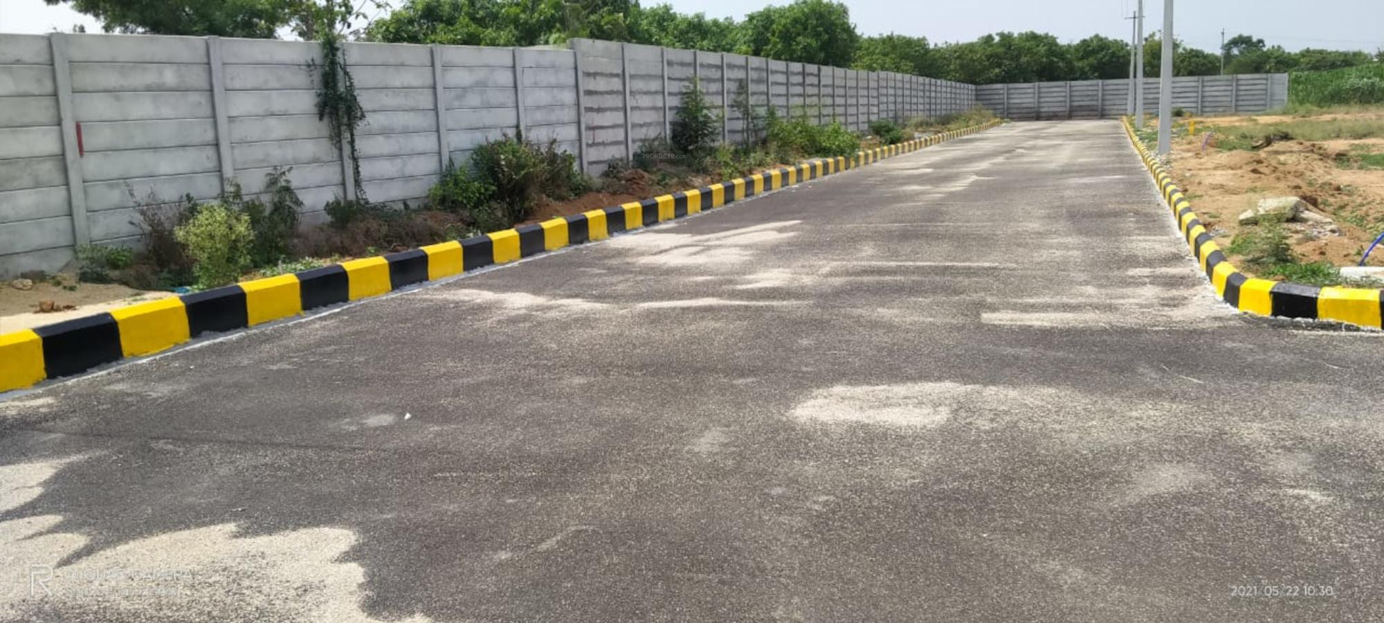  meadows Internal Roads
