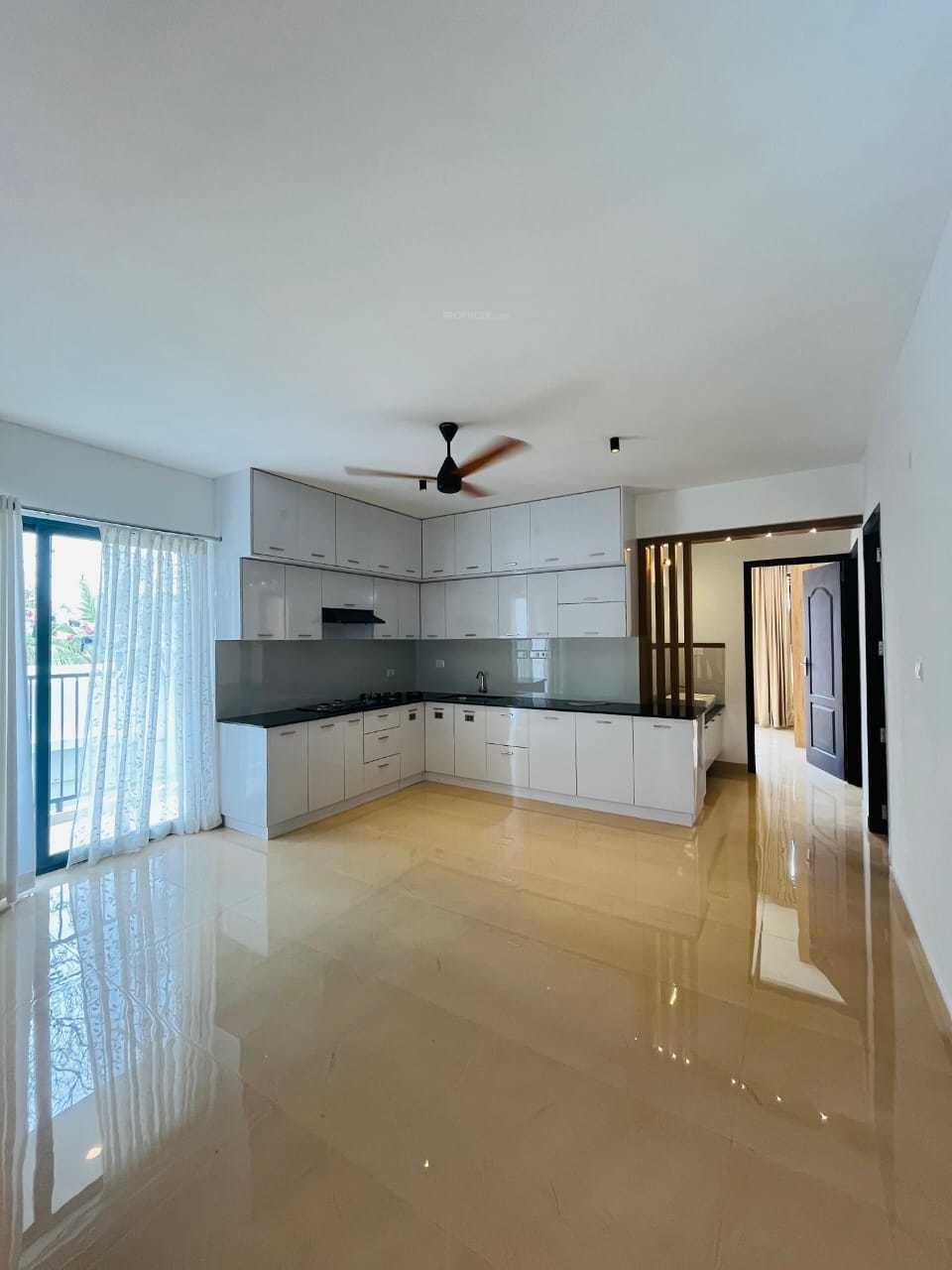  alora Kitchen