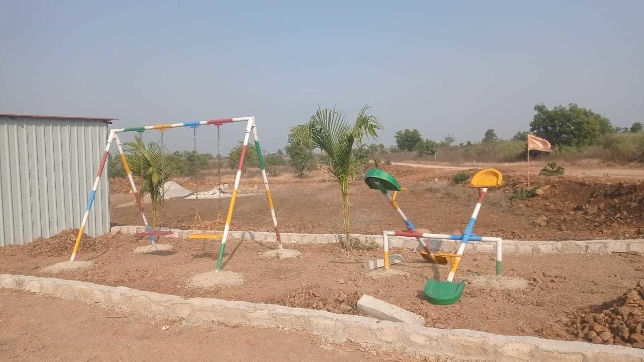 Mana Polam V