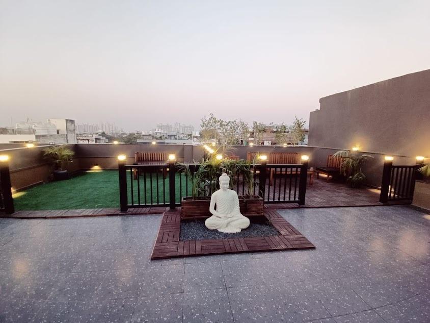  esencia Terrace Garden