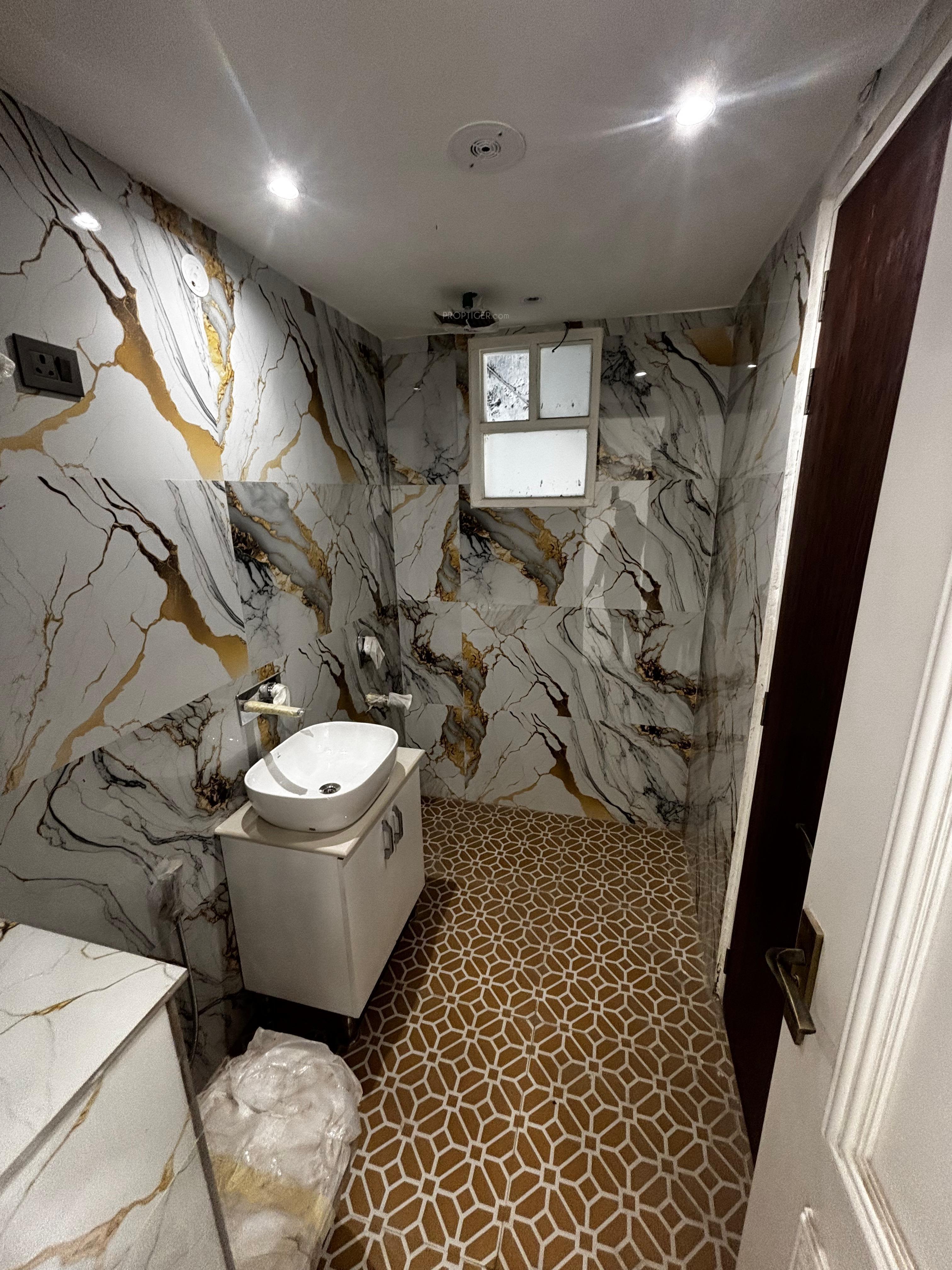  luxury-floors Bathroom