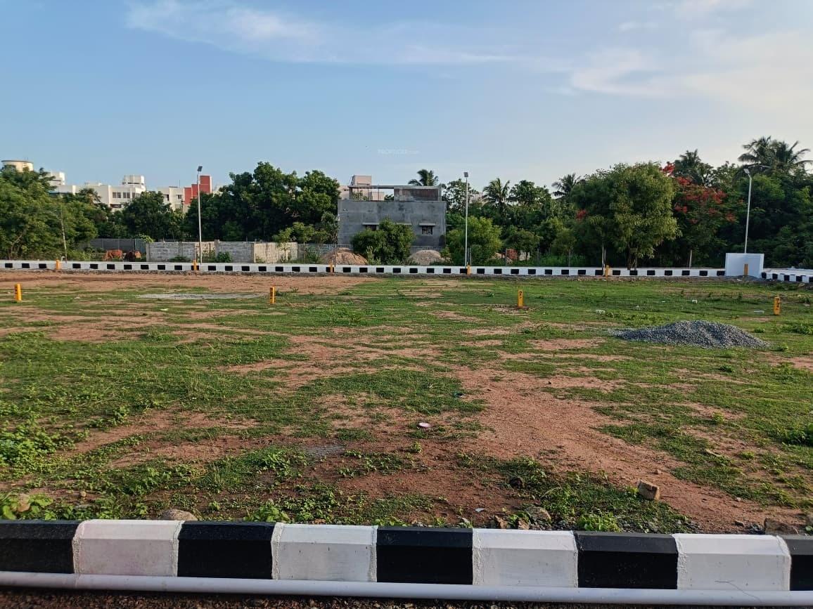 Sri Vyssnavi Avenue