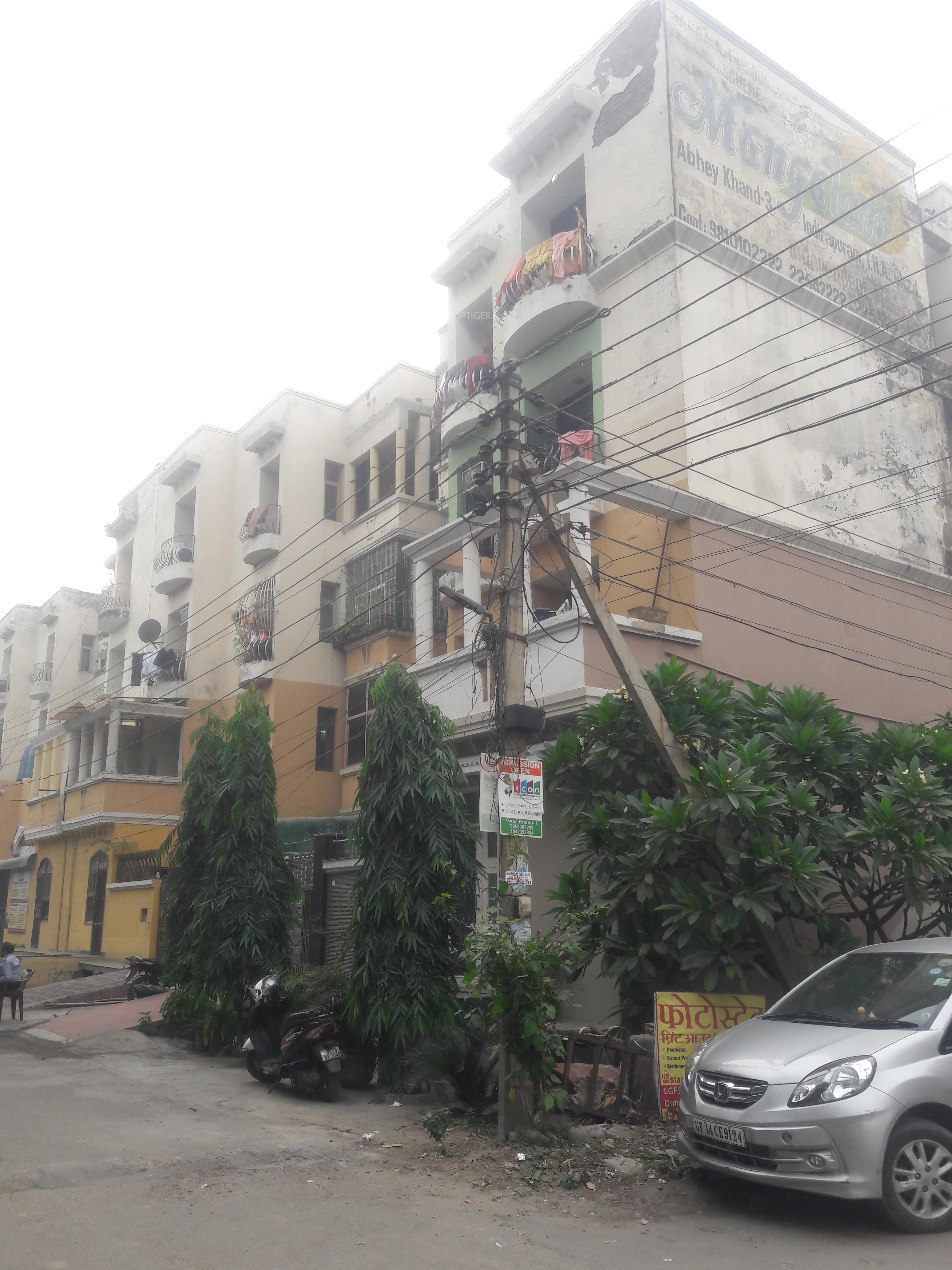 Mangalam Apartment