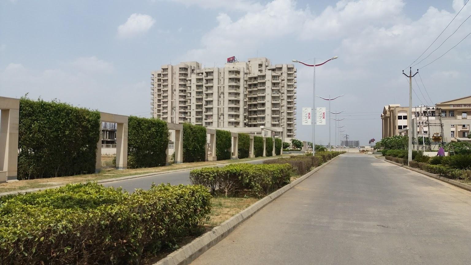  county-heights Internal Roads