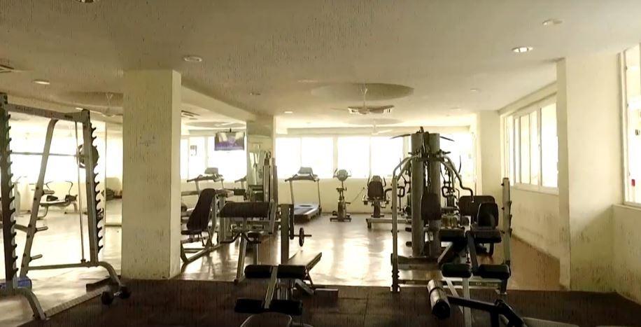  plaza Gymnasium