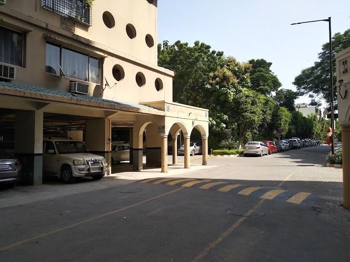  ridgewood-estate Elevation