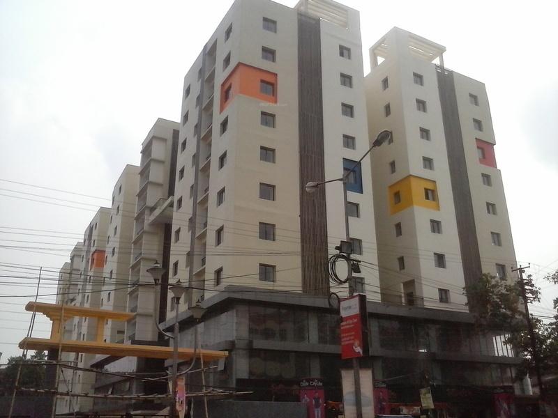  towers Elevation