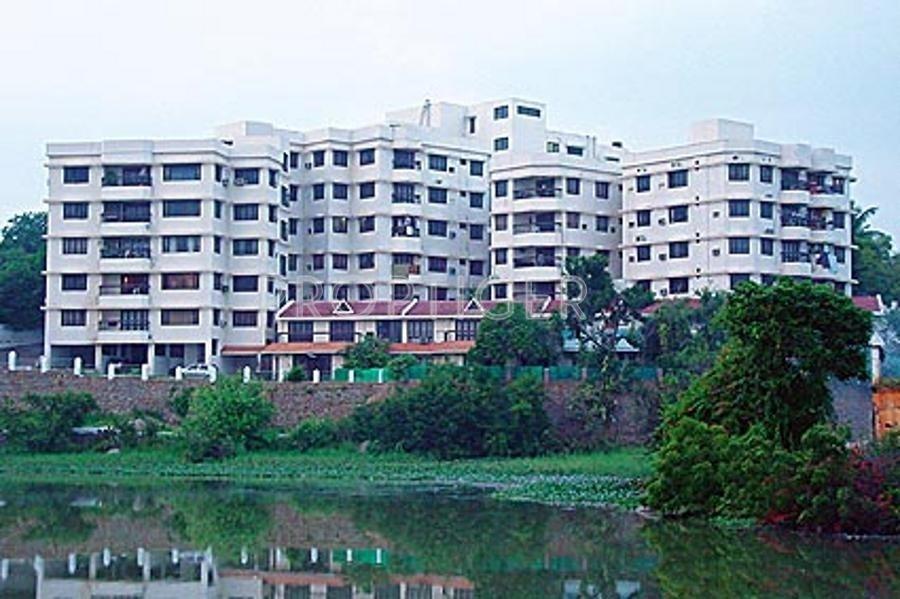 Lake View Apartments