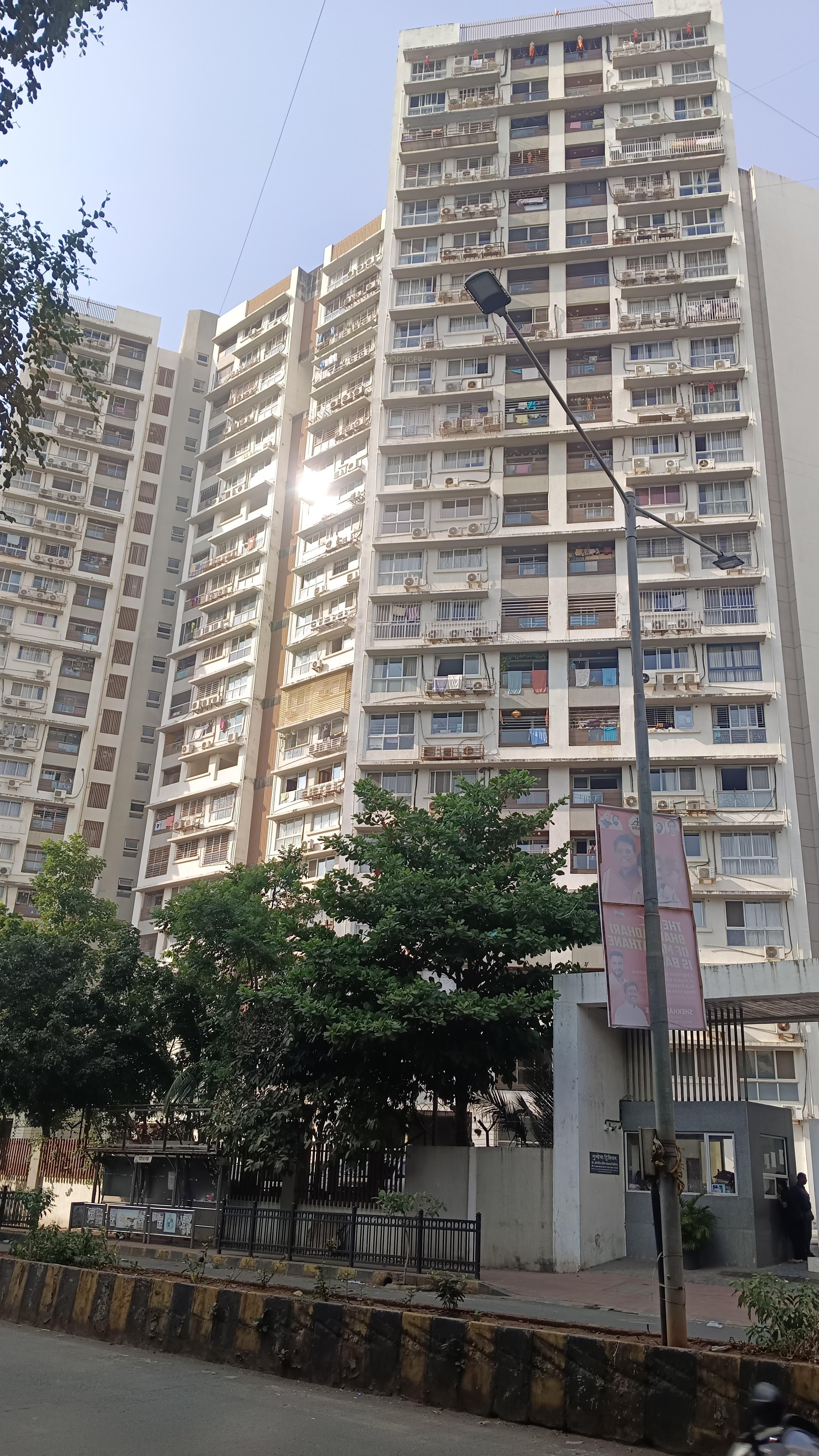  gundecha-trillium Elevation