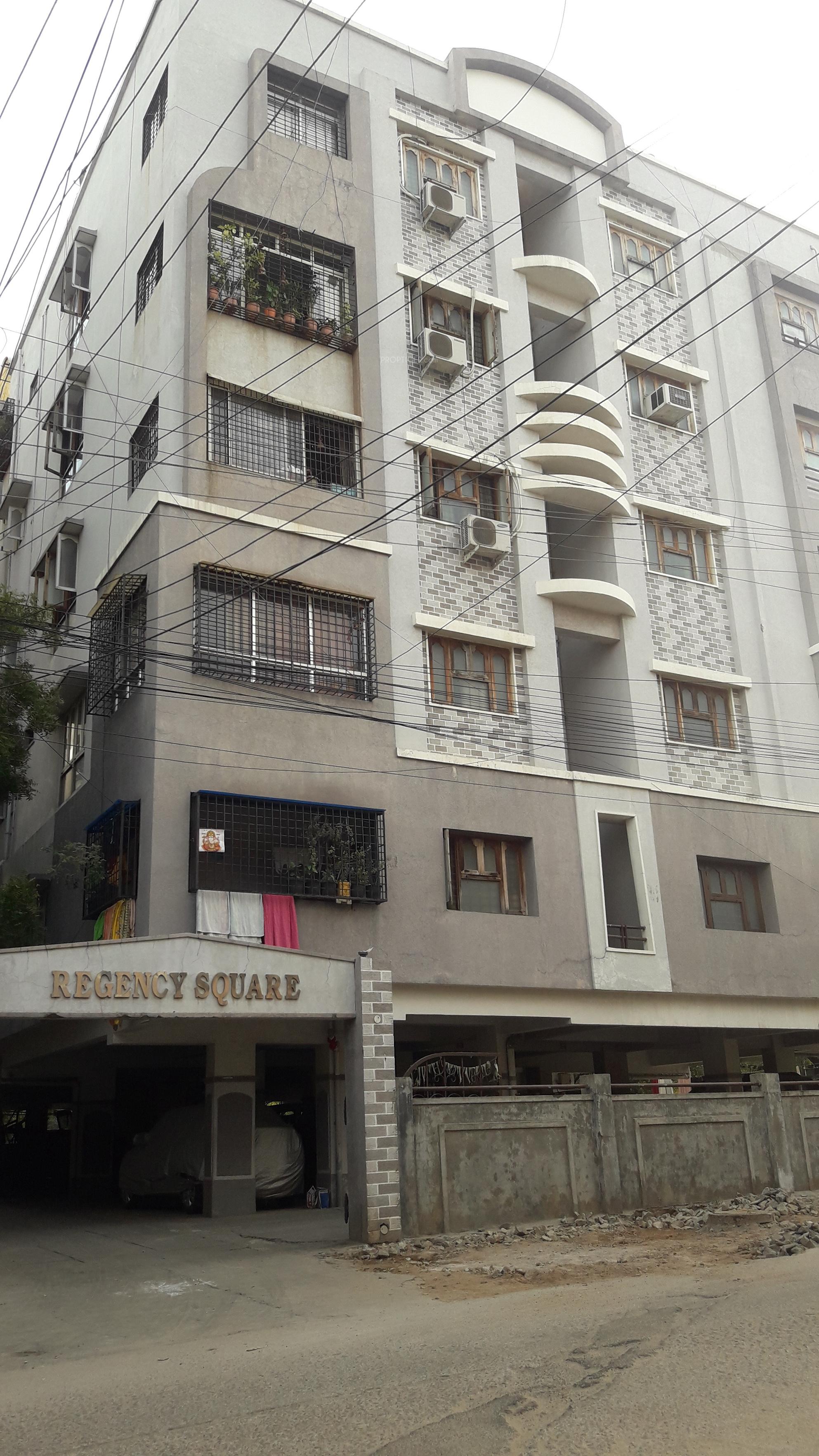 Regency Square Apartments