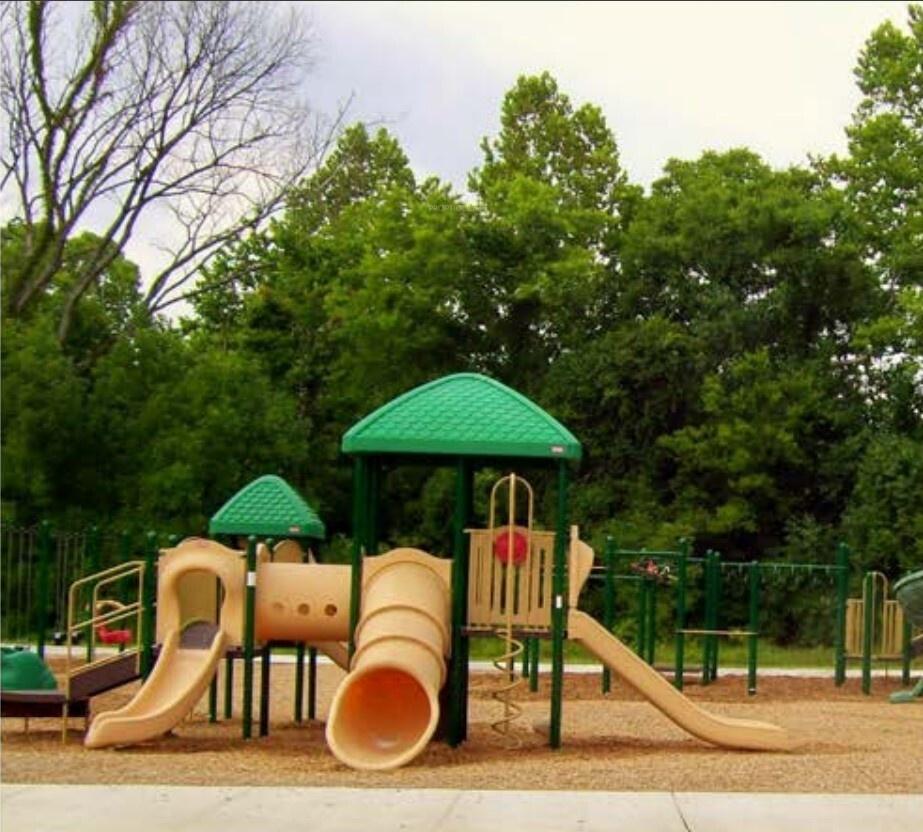  clouds-valley Children's play area