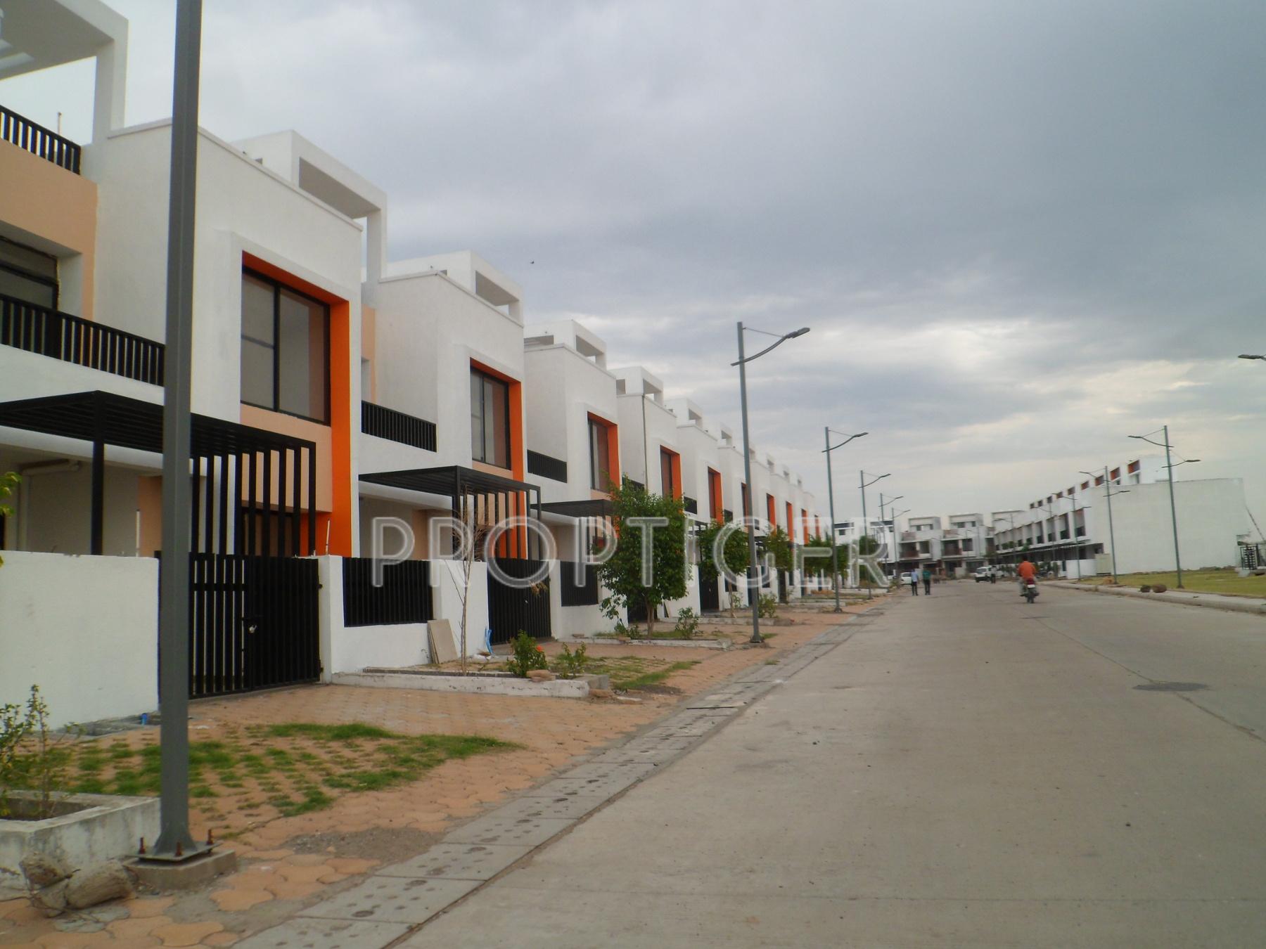 Silver Springs Villas