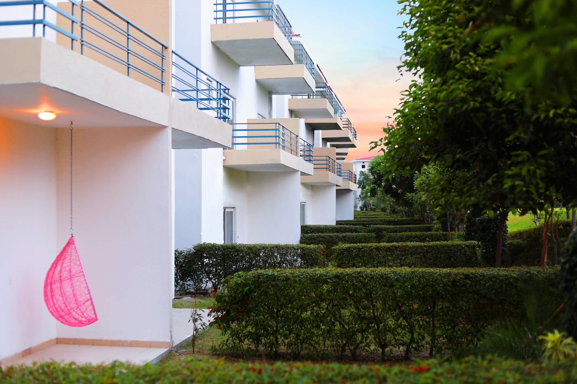 Images for Elevation of Paramount Golfforeste Villas