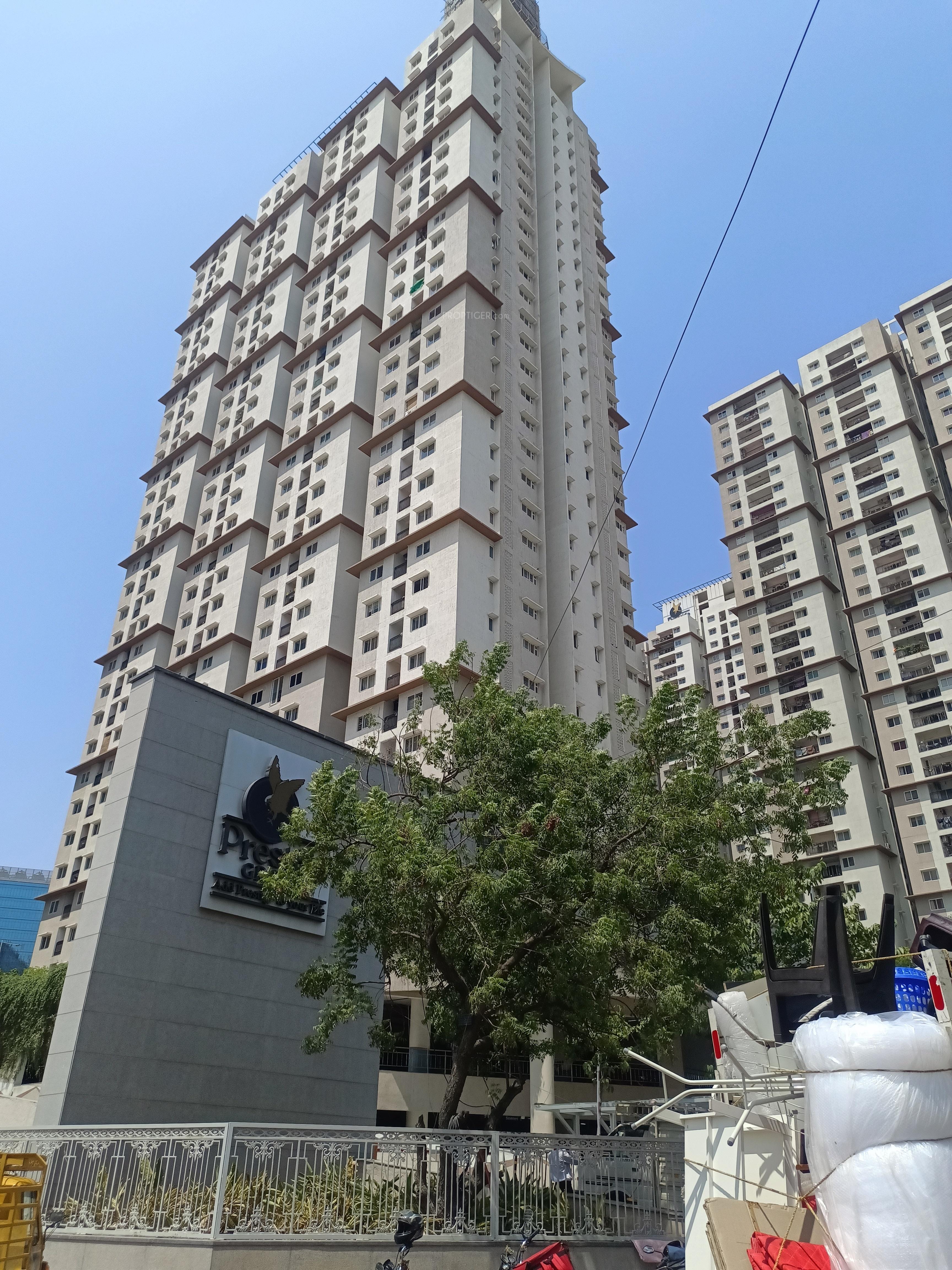  high-fields Elevation