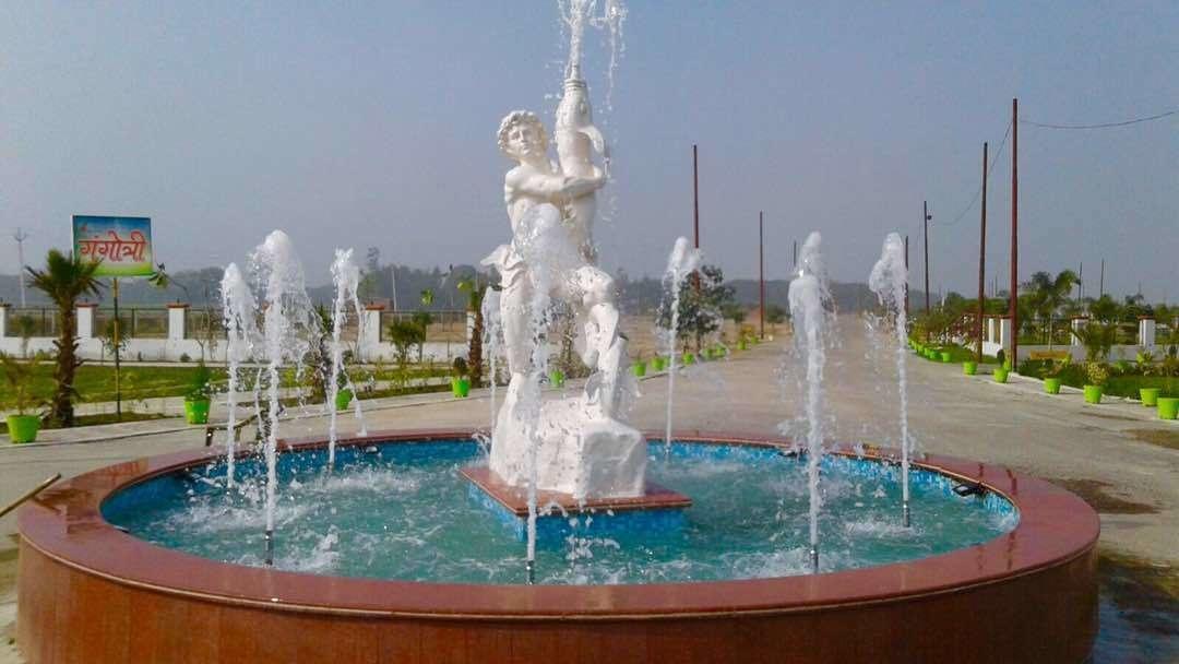  enclave Fountains