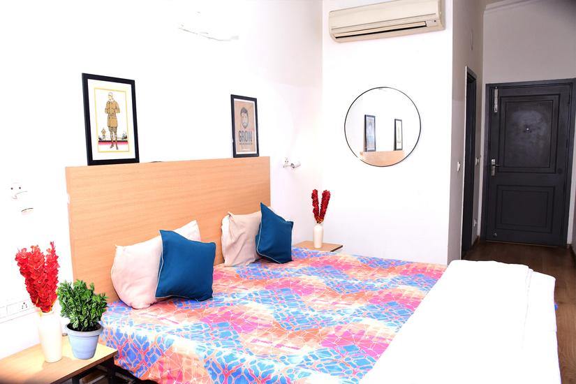 Club room