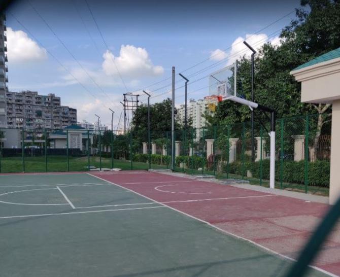 platinum-heights Badminton Court