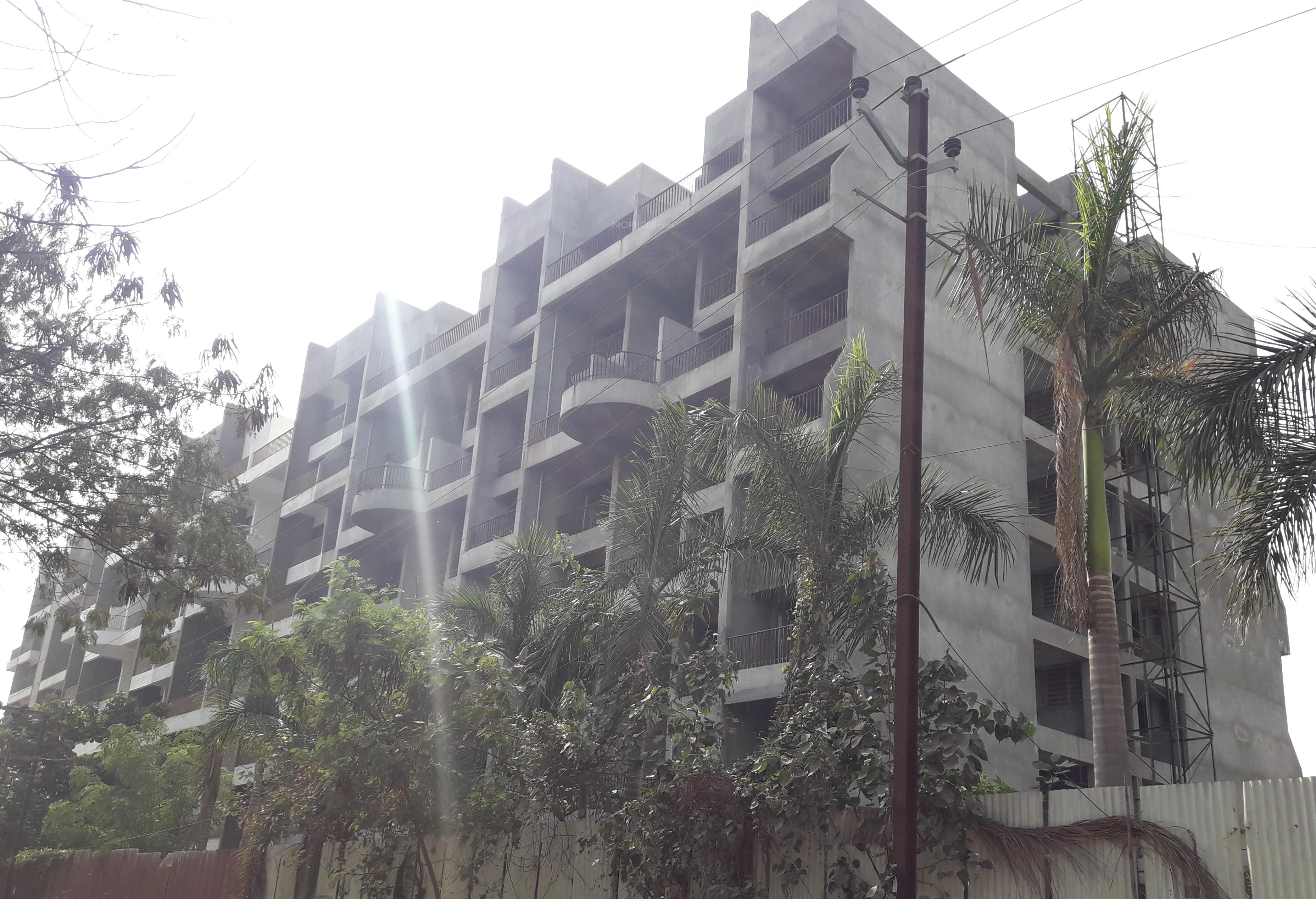 Images for Construction Status of Anmol Shantiniketan Wing B4