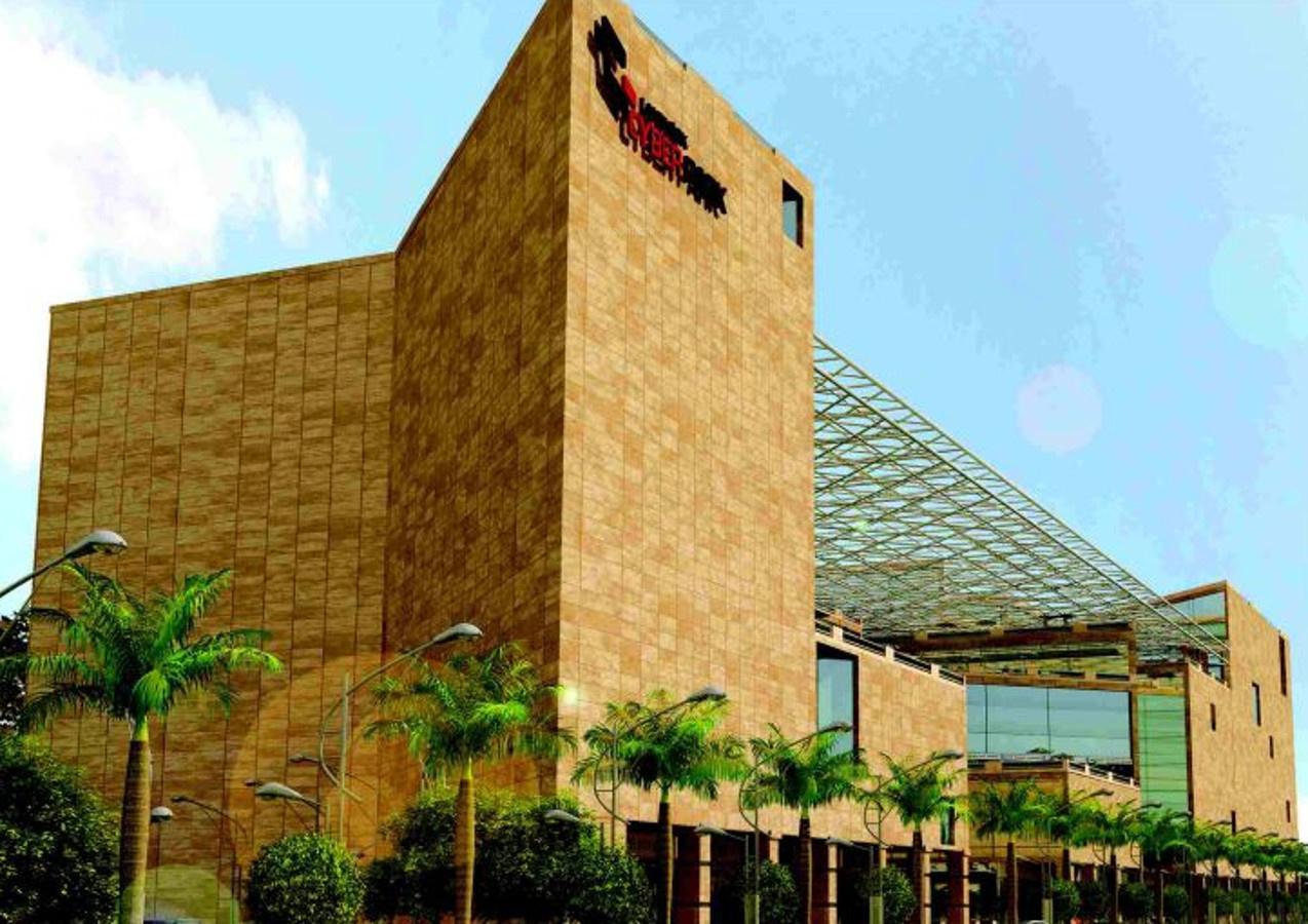 cyber-park Images for Elevation of Landmark Cyber Park