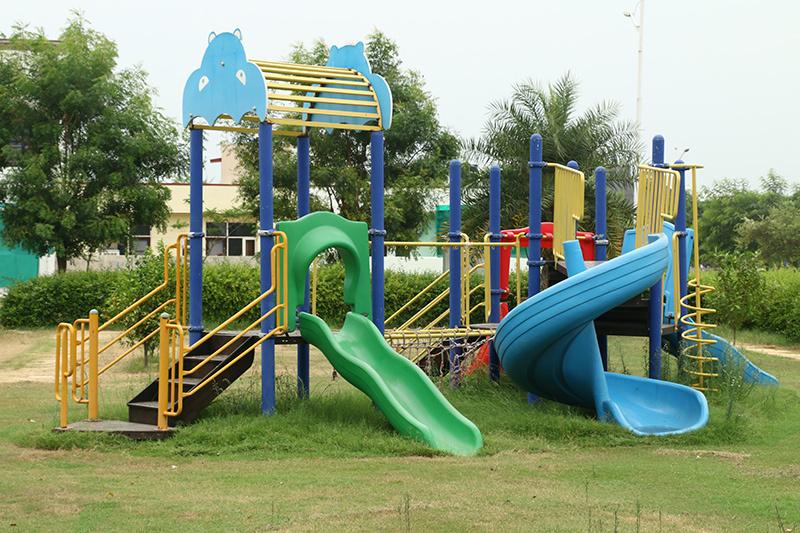 city-plot Children's play area