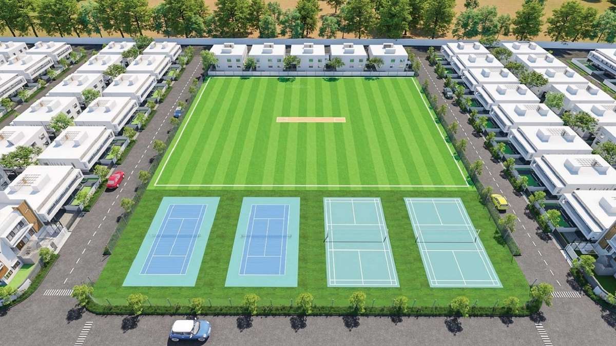 giga-city Badminton Court