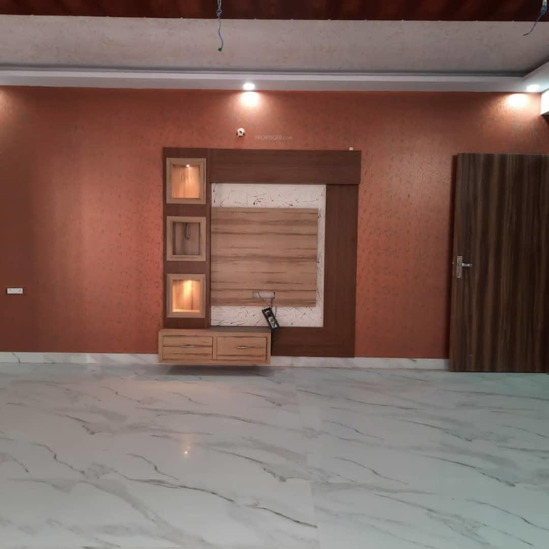 heights Living Area