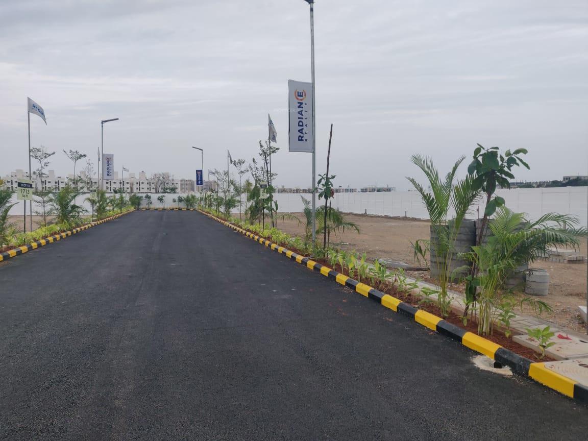 garnet Internal Roads