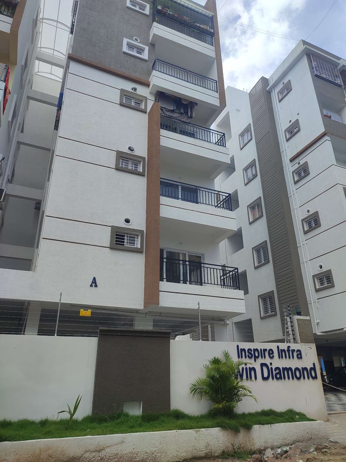 twin-diamond-block-a Elevation