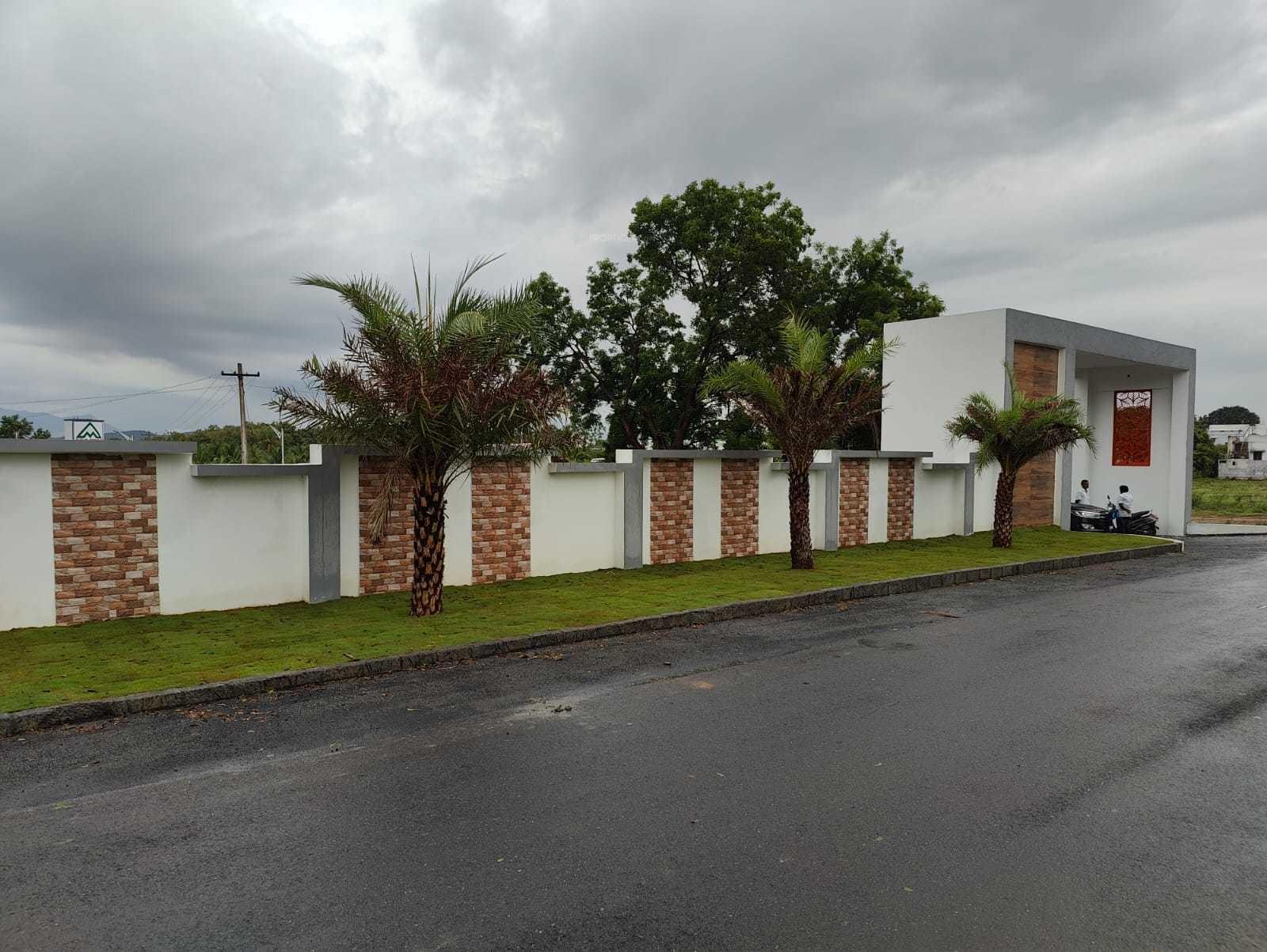 golden-town Gated Community