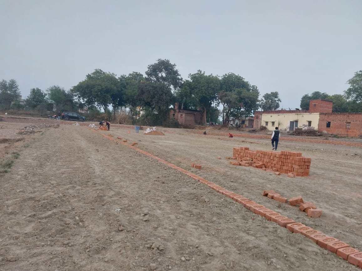 dev-saundaryam Plot