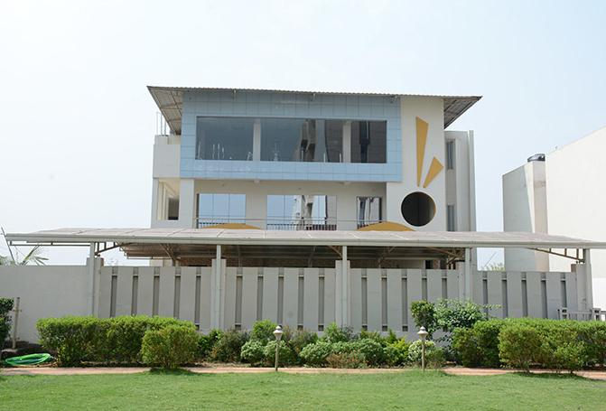 sai-villa-and-apartment Club House