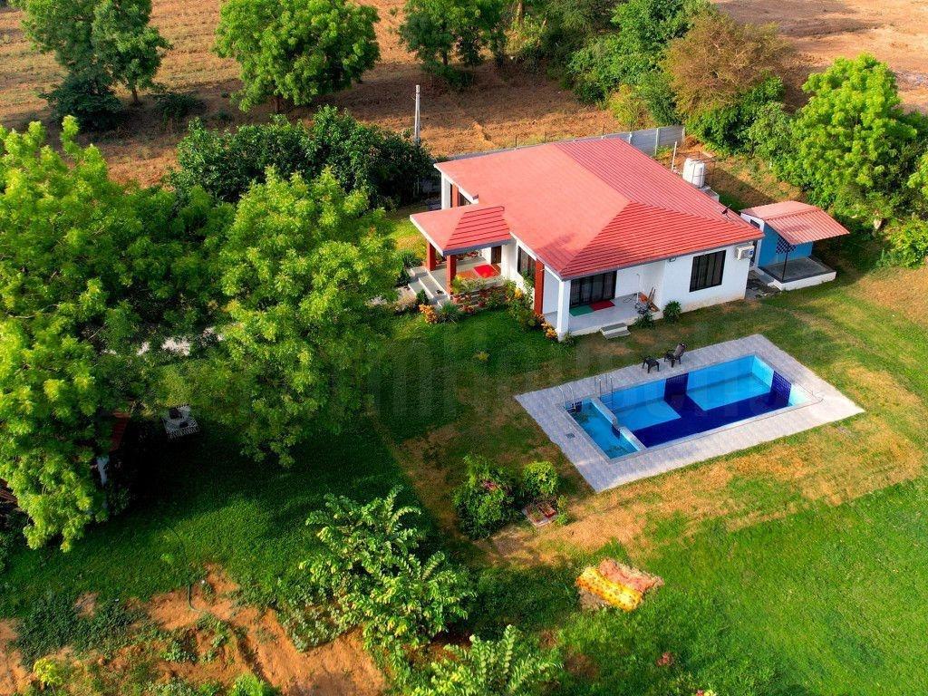 rrr-farms Swimming Pool