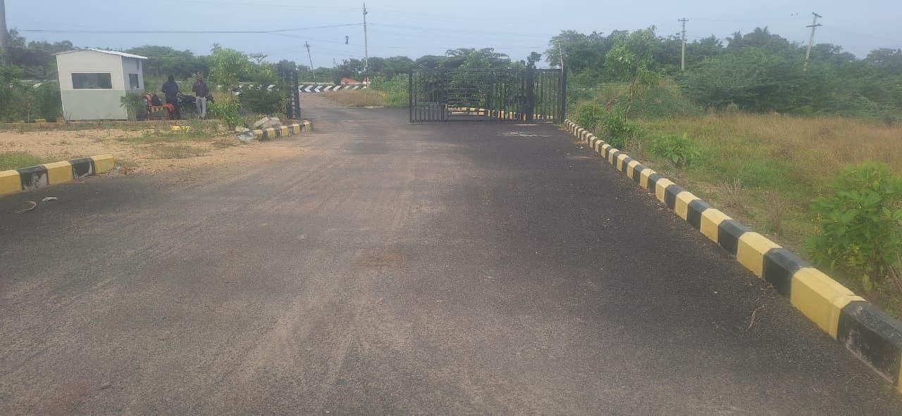 aranya-garden Entrance Gate Security Cabin